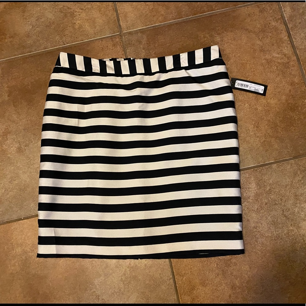 Worthington PETITE Skirt Navy & White/Cream Stripes Sz 14P